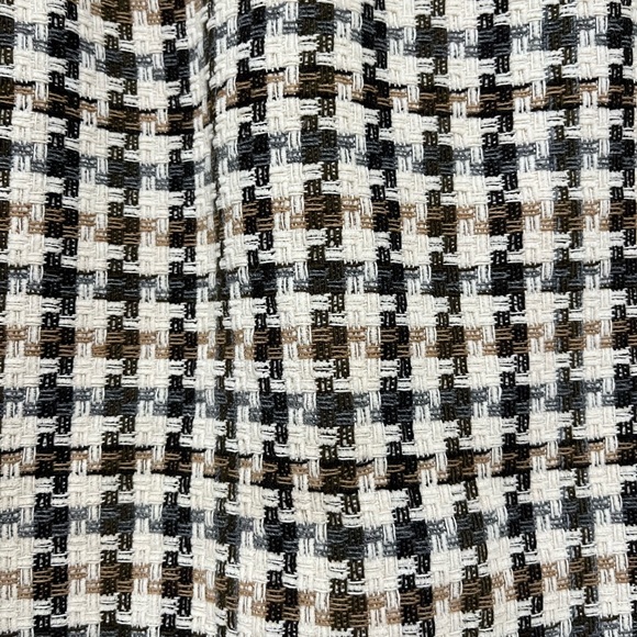 Vintage Jessica Scott Houndstooth Pencil Skirt, Size 10. - Picture 3 of 5